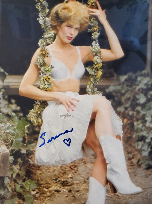 Serena: Signed photo 6